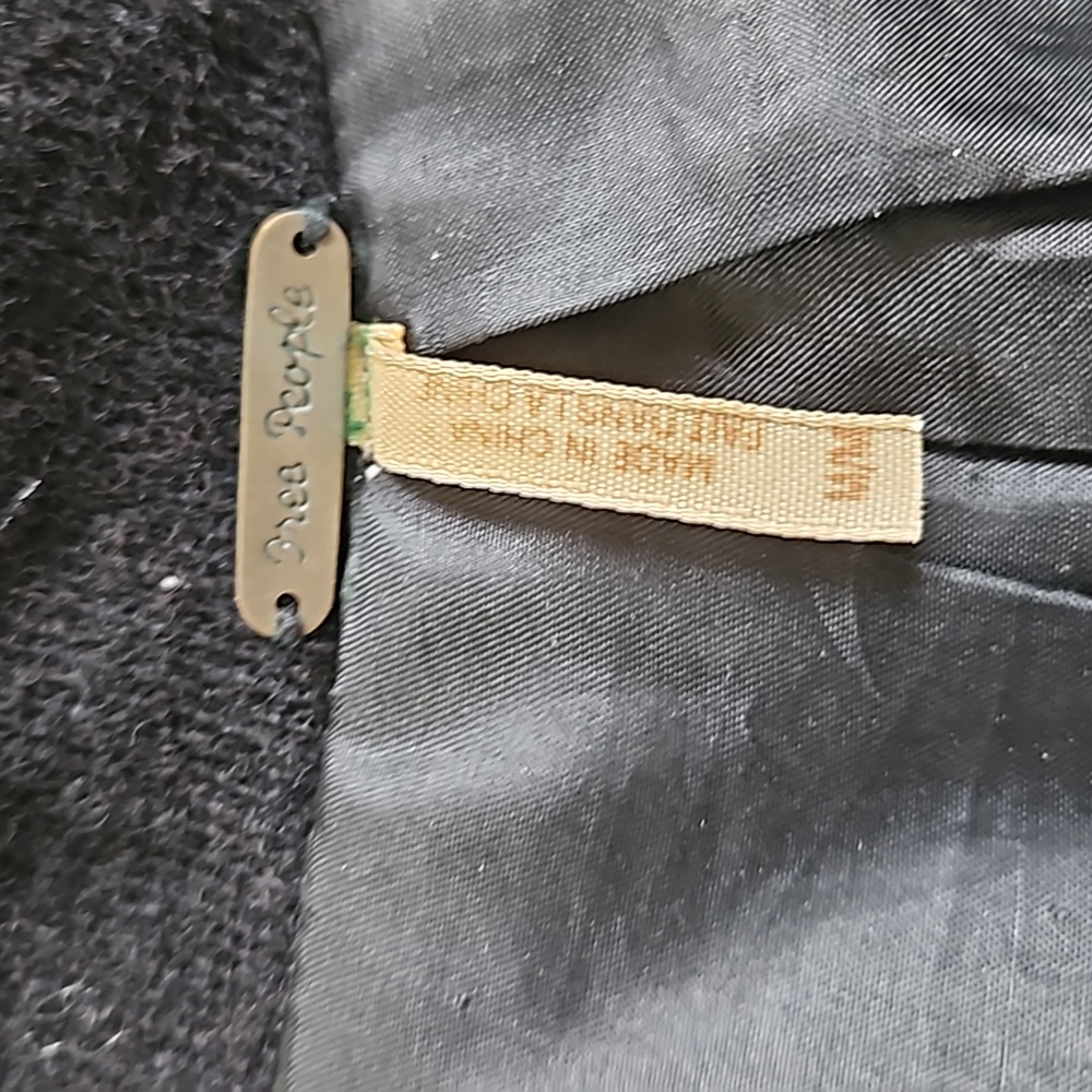 Jacket - Picture 3 of 4